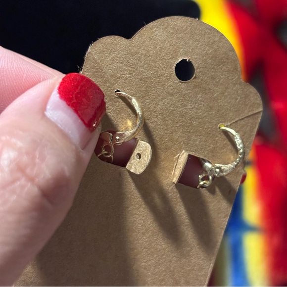 Frida Kahlo Diecut Earrings with Black Resin Crescent Moon Accent - Gold Closure - Picture 8 of 10